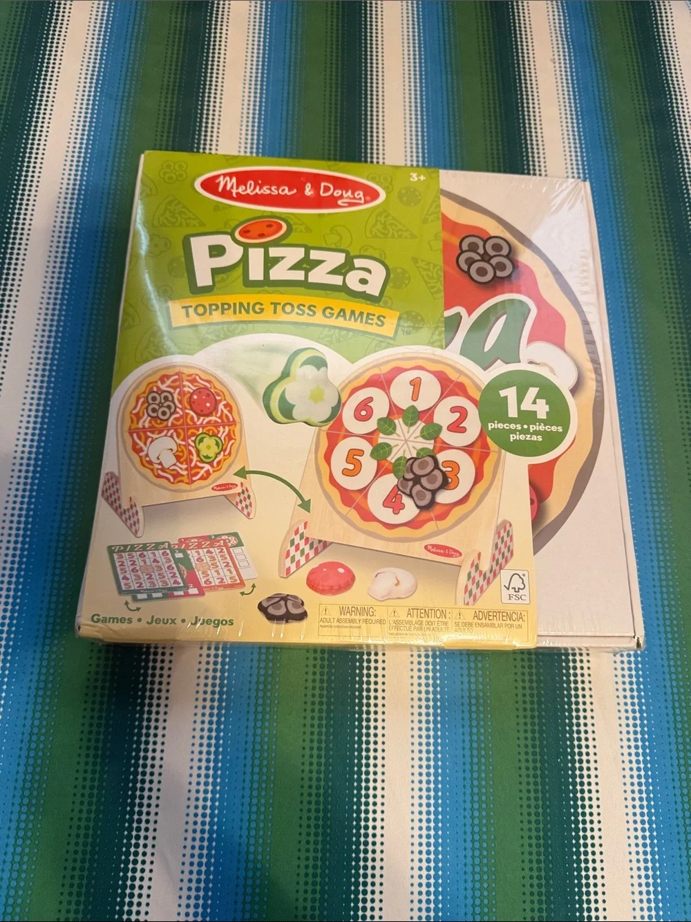 Melissa & Doug Pizza Topping Toss Game - Green and Red